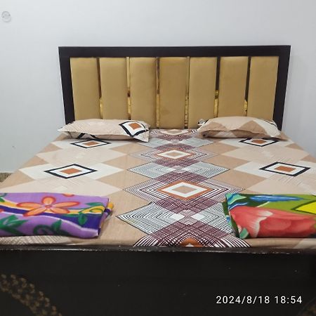 Shri Haridas Kripa Dham Ashram Vrindāvan Eksteriør bilde